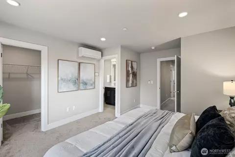 Bedroom - 826 238th Pl SE #F, Bothell, WA 98021 photo 2 of 5