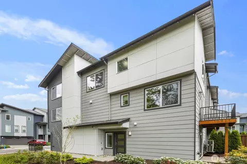 Exterior - 826 238th Pl SE #F, Bothell, WA 98021 photo 8 of 11