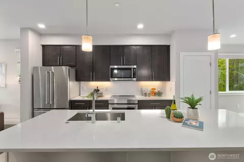 Kitchen - 826 238th Pl SE #F, Bothell, WA 98021 photo 2 of 4