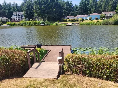 266 Overlake St NE, Ocean Shores, WA 98569