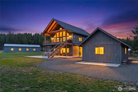 161 Middle Fork Ln, Cle Elum, WA 98922