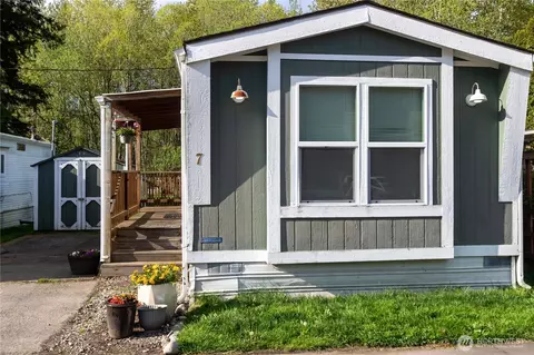 105 E Cox #7, Arlington, WA 98223