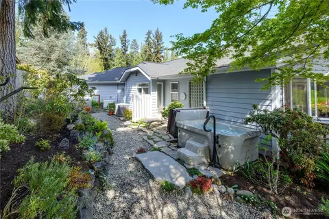 Exterior - 113 Fairway Pl, Sequim, WA 98382 photo 5 of 8