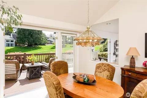 Dining - 113 Fairway Pl, Sequim, WA 98382 photo 1 of 2