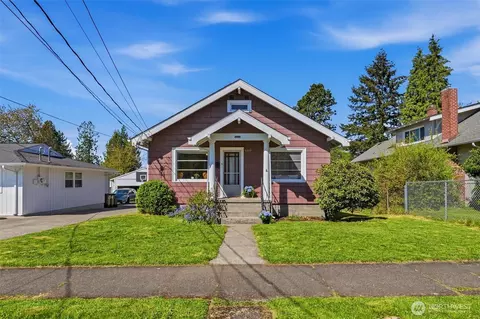 5222 S I St, Tacoma, WA 98408