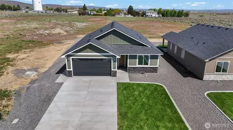 13 Parkside Lp, Ephrata, WA 98823