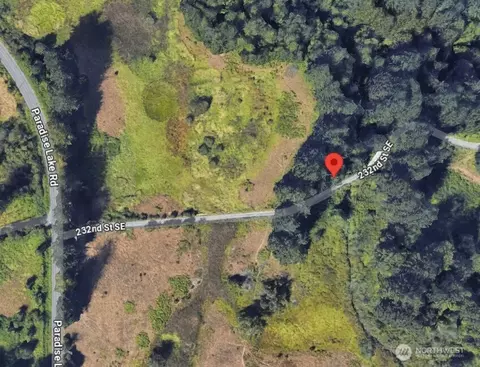 12215 232nd St SE, Woodinville, WA 98077