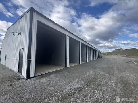 73 E Shop Ave #C16, Chelan, WA 98816