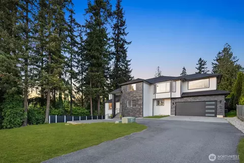 902 18th St, Mukilteo, WA 98275