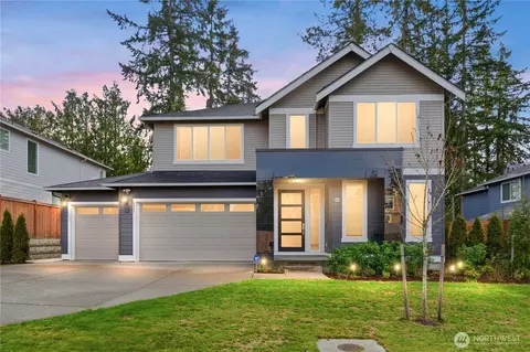 6563 SE 8th Pl, Renton, WA 98059