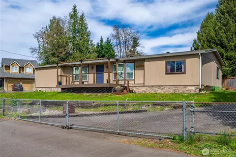 32508 Morgan Dr, Black Diamond, WA 98010