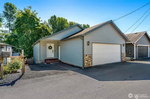 3116 12th St, Everett, WA 98201
