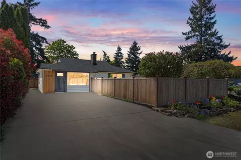 1324 116th St, Tacoma, WA 98444