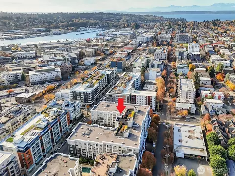 1545 NW 57th St #306, Seattle, WA 98107