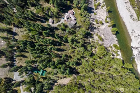 19 Green Rd, Winthrop, WA 98862