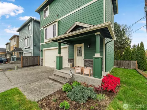 1011 94th Dr NE, Lake Stevens, WA 98258