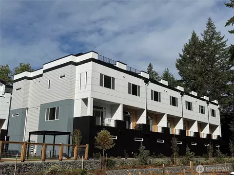 1151 129th Ct NE, Bellevue, WA 98005