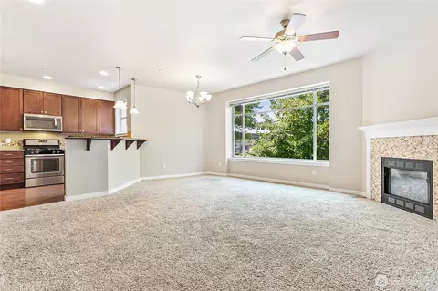 8780 Depot Rd #207, Lynden, WA 98264