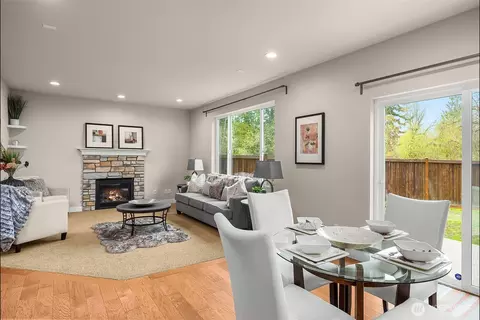 Living - 18921 10th Dr SE, Bothell, WA 98012 photo 3 of 4