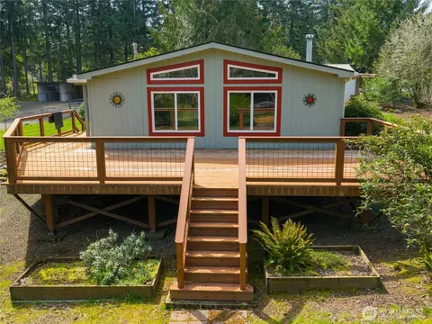5010 Offut Lake Rd SE, Tenino, WA 98589