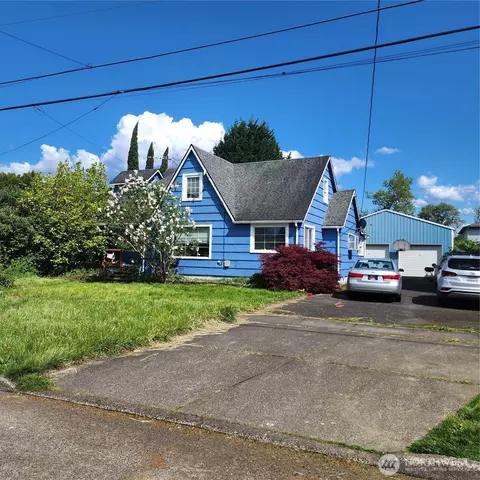 818 8th Ave, Longview, WA 98632