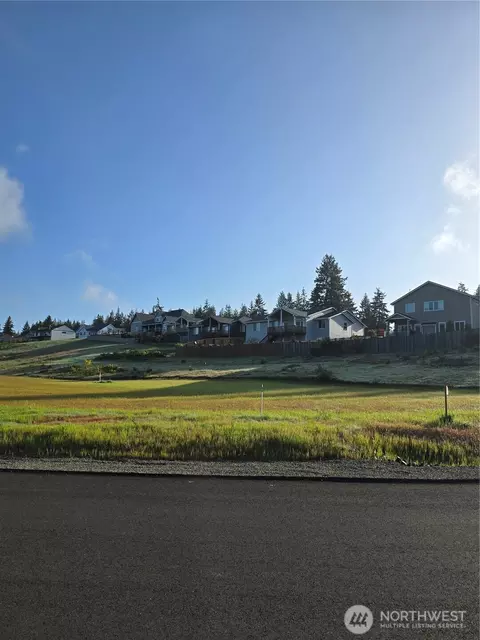 30 E Virgil Dr W, Allyn, WA 98524 photo 3