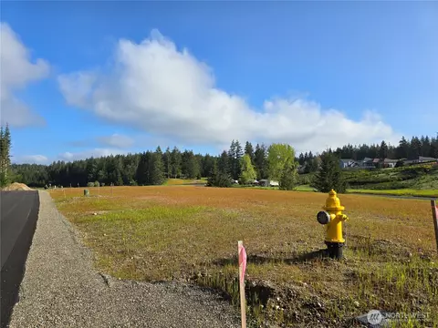 0 E Donbob Ln, Allyn, WA 98524