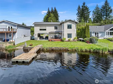 5970 Long Lake Rd SE, Port Orchard, WA 98367