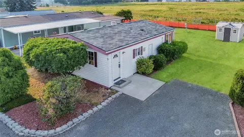 9900 Blomberg St SW #9, Olympia, WA 98512