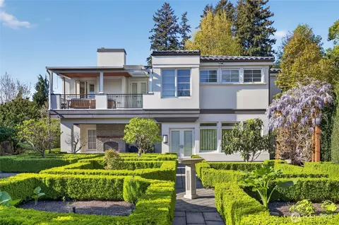 10419 NE 53rd St, Kirkland, WA 98033