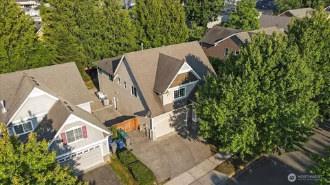 11526 160th Ct NE, Redmond, WA 98052