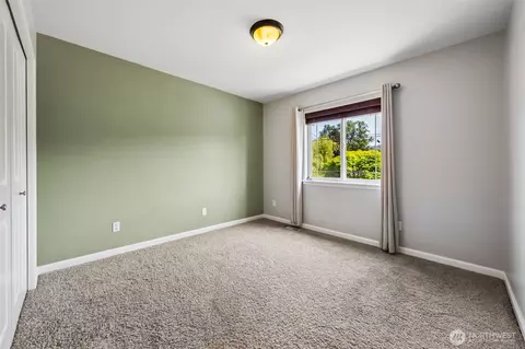 Bedroom - 2918 146th Ave E, Sumner, WA 98390 photo 2 of 4