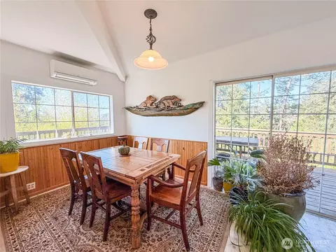Dining - 4622 Deer Harbor Rd, Eastsound, WA 98245 photo 1 of 3