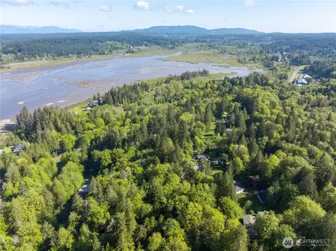 192 Nn State Route 106, Belfair, WA 98528
