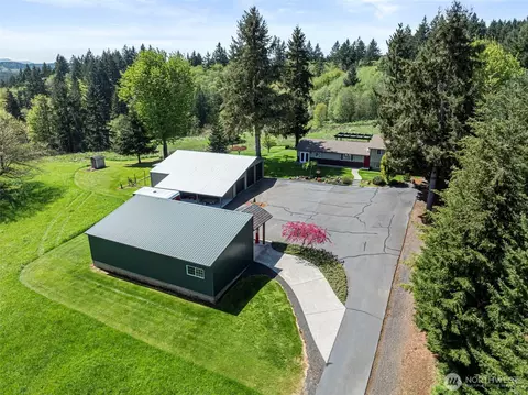 View/Area - 124 Gunnell Rd, Winlock, WA 98596 photo 2 of 3
