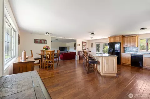 Other - 124 Gunnell Rd, Winlock, WA 98596 photo 1 of 12