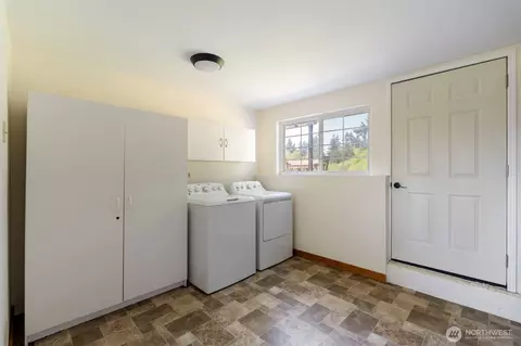 Other - 124 Gunnell Rd, Winlock, WA 98596 photo 5 of 12