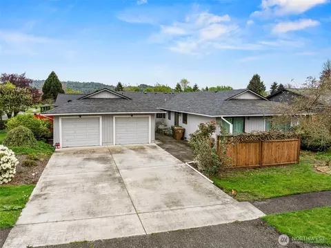 1 Teal St #1&3, Longview, WA 98632