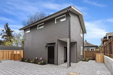 6747 Earl Ave NW, Seattle, WA 98117