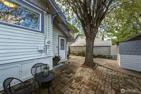 123 NW 8th St, Pendleton, OR 97801 photo 3