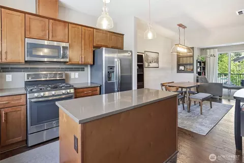 Kitchen - 11204 19th Dr SE, Everett, WA 98208 photo 3 of 7