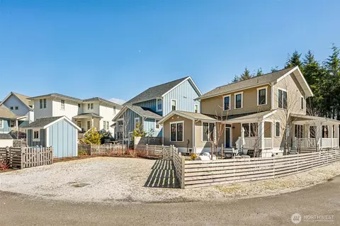 Exterior - 421 E Compass St, Pacific Beach, WA 98571 photo 8 of 8
