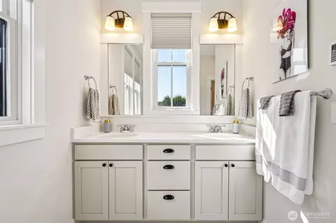 Bath - 421 E Compass St, Pacific Beach, WA 98571 photo 3 of 4