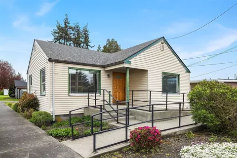 1103 9th St, Marysville, WA 98270