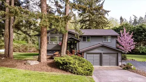 32 Ponderosa Dr, Oak Harbor, WA 98277
