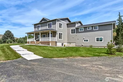101 Gallaher Rd, Dayton, WA 99328