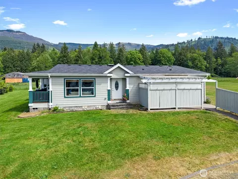 6896 Goodwin Rd, Everson, WA 98247 photo 3