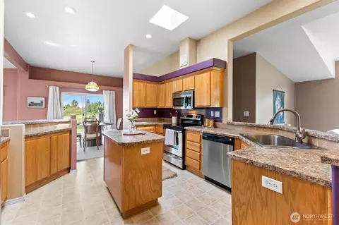 6896 Goodwin Rd, Everson, WA 98247 photo 13