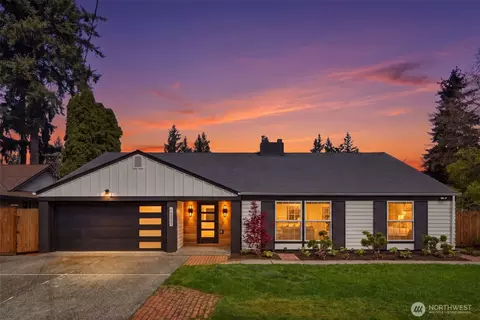 16432 NE 18th St, Bellevue, WA 98008