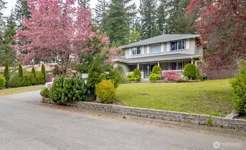 6480 Crossing Pl SW, Port Orchard, WA 98367